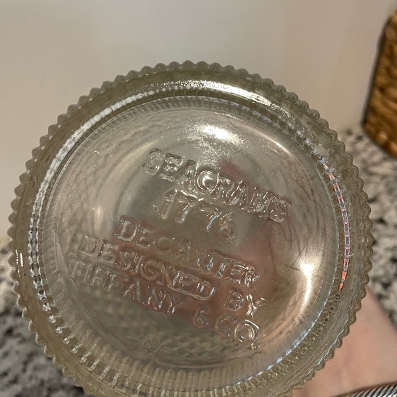 1776 Tiffany and Company Crystal Decanter - Picture 2 of 3